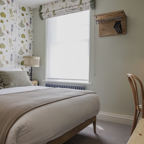 petite double room